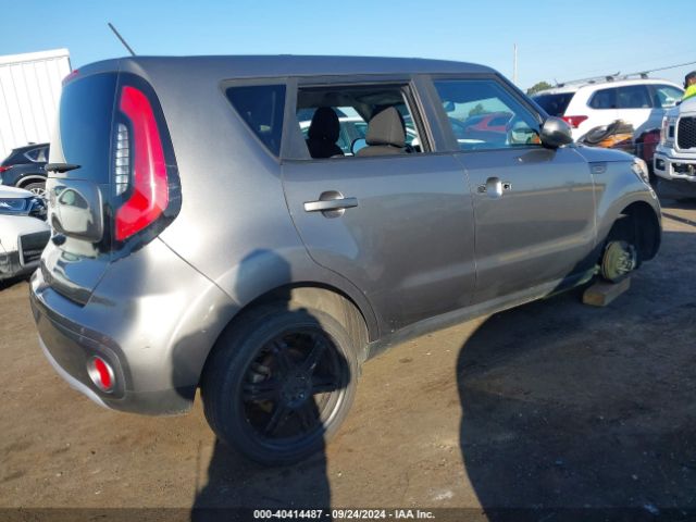 Photo 3 VIN: KNDJP3A51J7573168 - KIA SOUL 