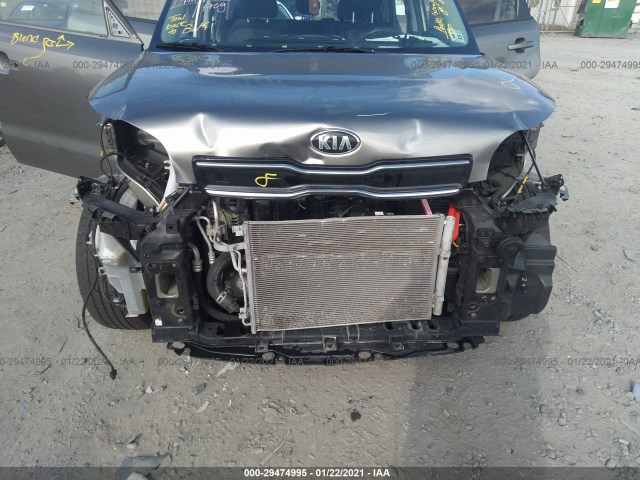 Photo 5 VIN: KNDJP3A51J7586177 - KIA SOUL 