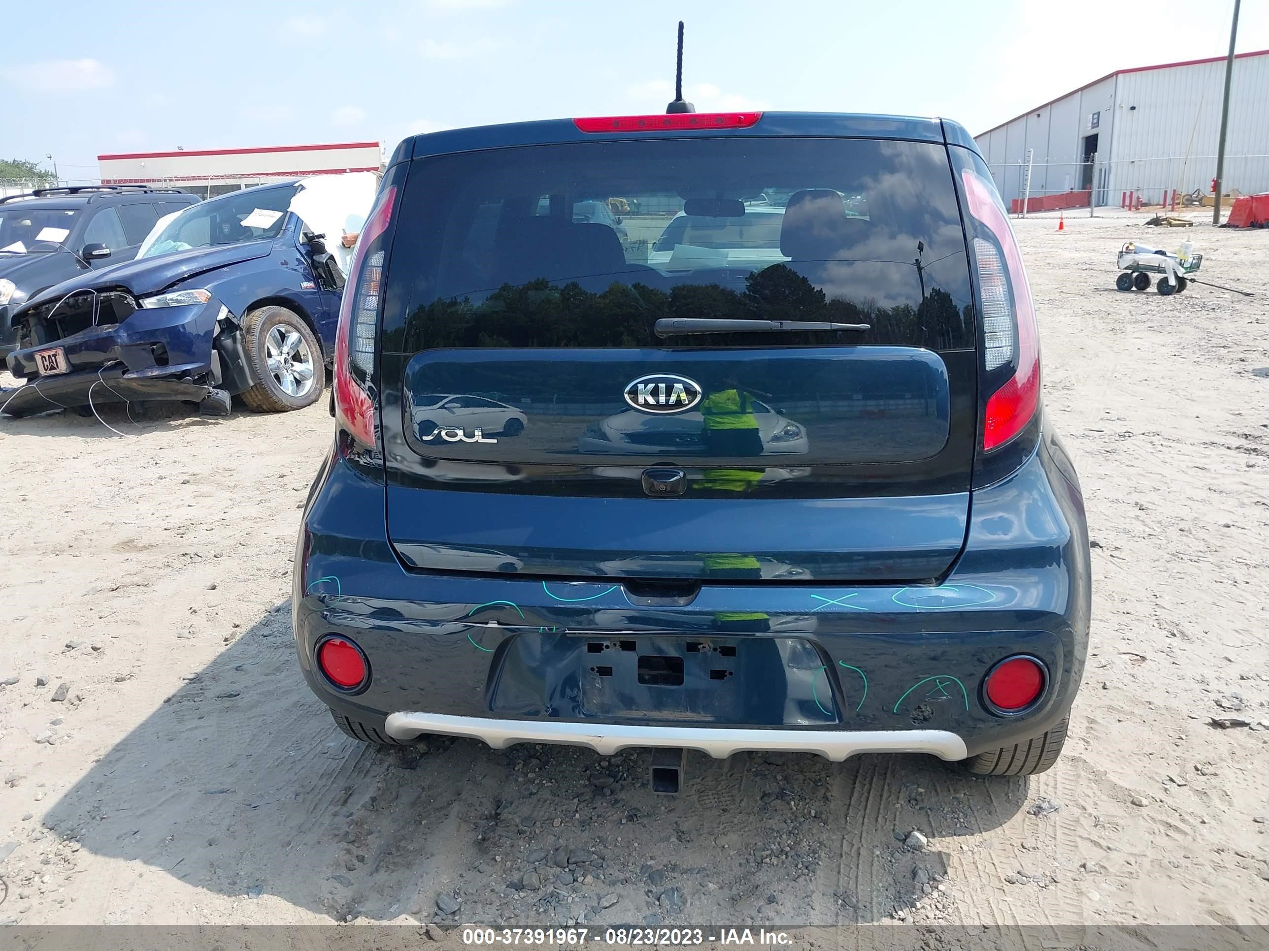 Photo 15 VIN: KNDJP3A51J7592125 - KIA SOUL 