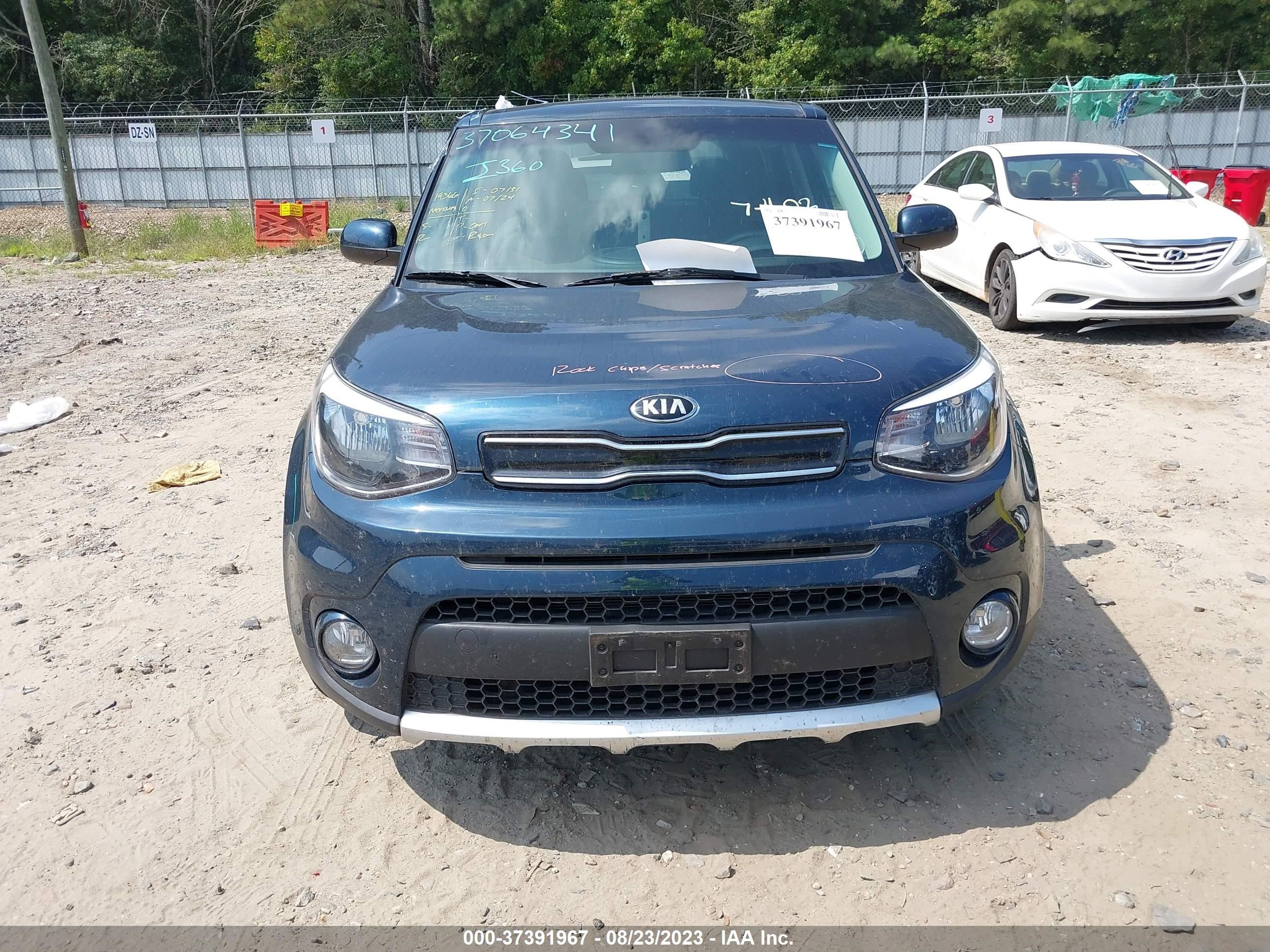 Photo 5 VIN: KNDJP3A51J7592125 - KIA SOUL 