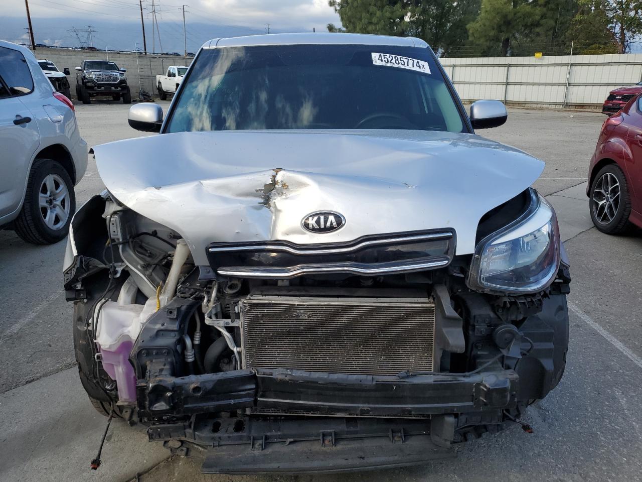 Photo 4 VIN: KNDJP3A51J7596224 - KIA SOUL 