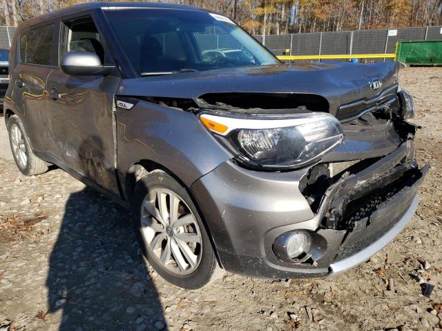 Photo 8 VIN: KNDJP3A51J7625026 - KIA SOUL + 