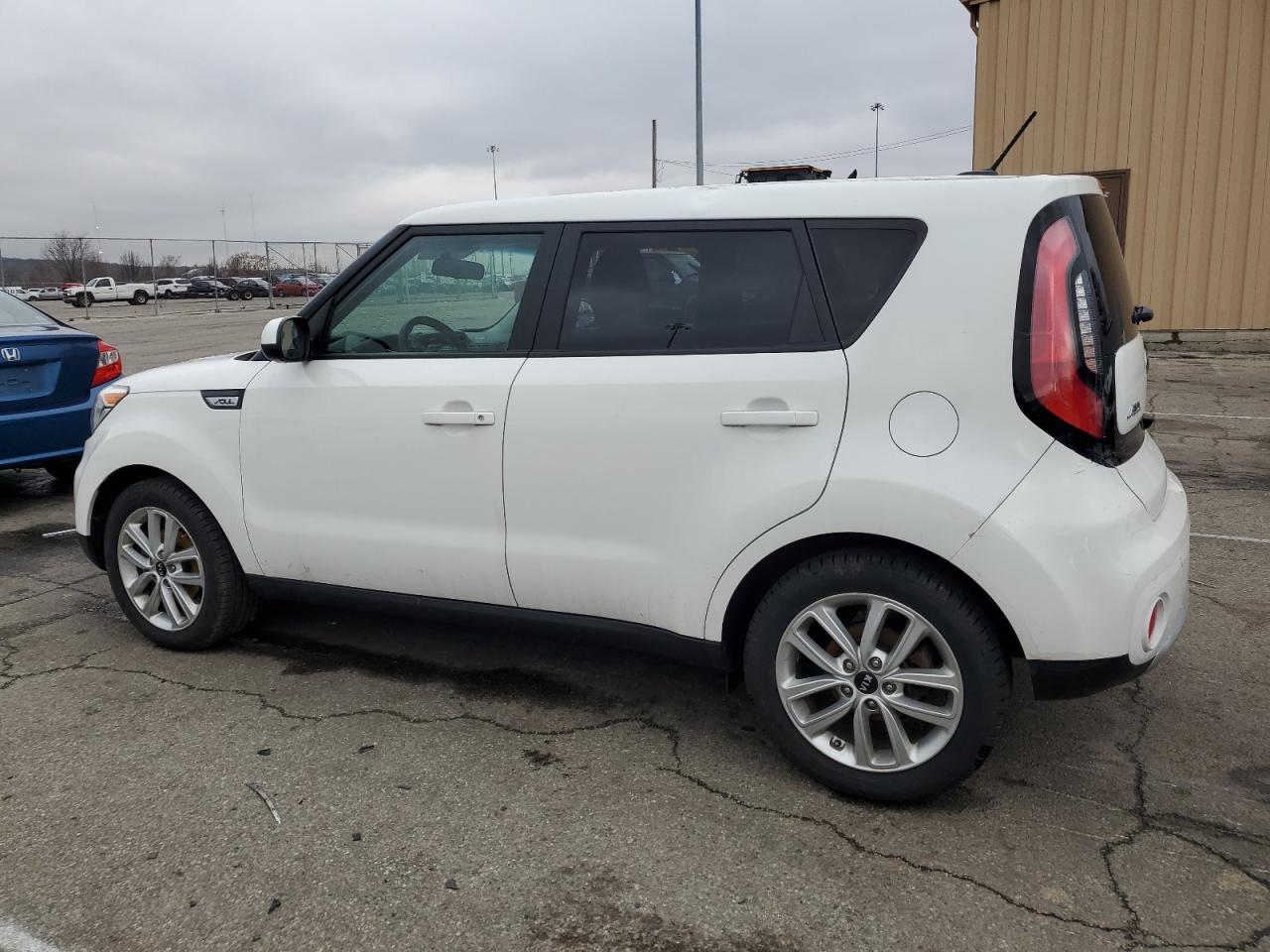 Photo 1 VIN: KNDJP3A51J7893249 - KIA SOUL 