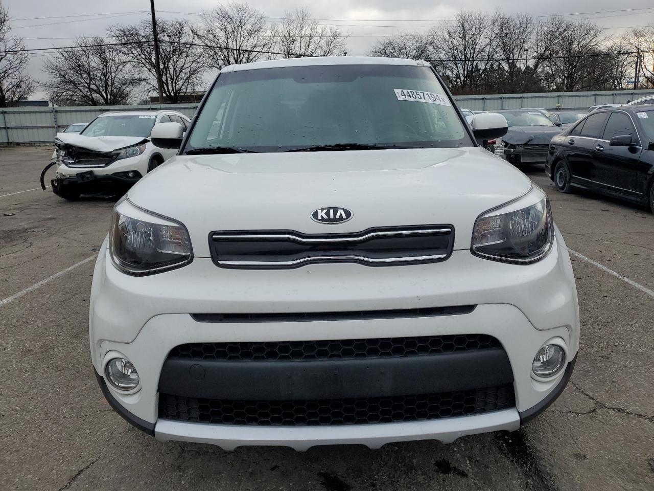 Photo 4 VIN: KNDJP3A51J7893249 - KIA SOUL 