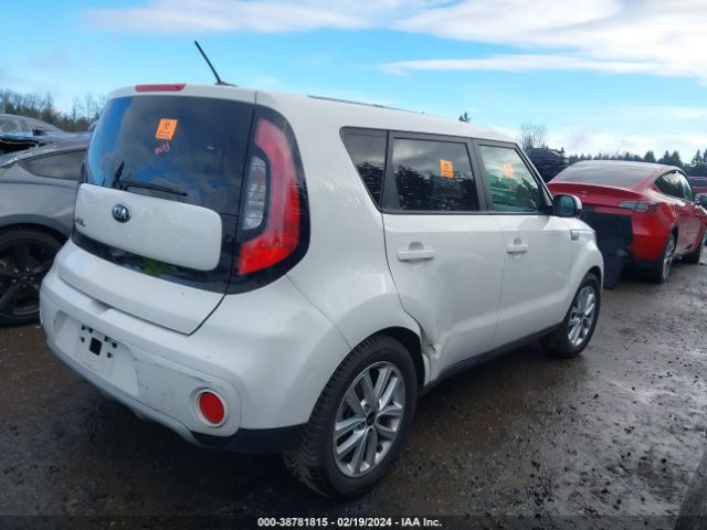 Photo 3 VIN: KNDJP3A51K7024264 - KIA SOUL 