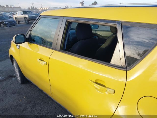 Photo 5 VIN: KNDJP3A52E7059061 - KIA SOUL 