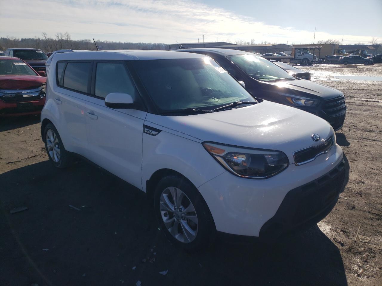 Photo 3 VIN: KNDJP3A52F7123584 - KIA SOUL 