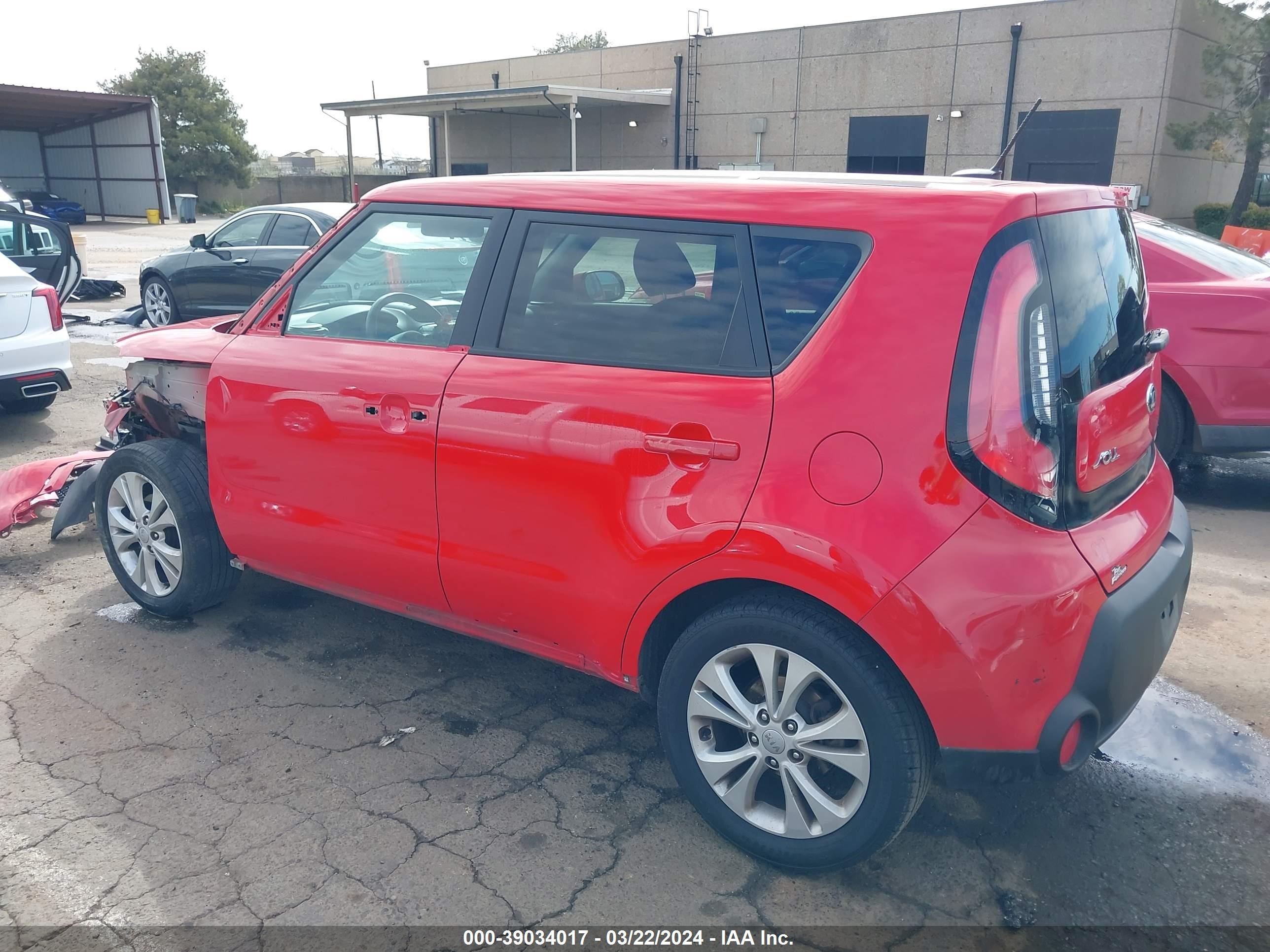 Photo 2 VIN: KNDJP3A52F7788257 - KIA SOUL 