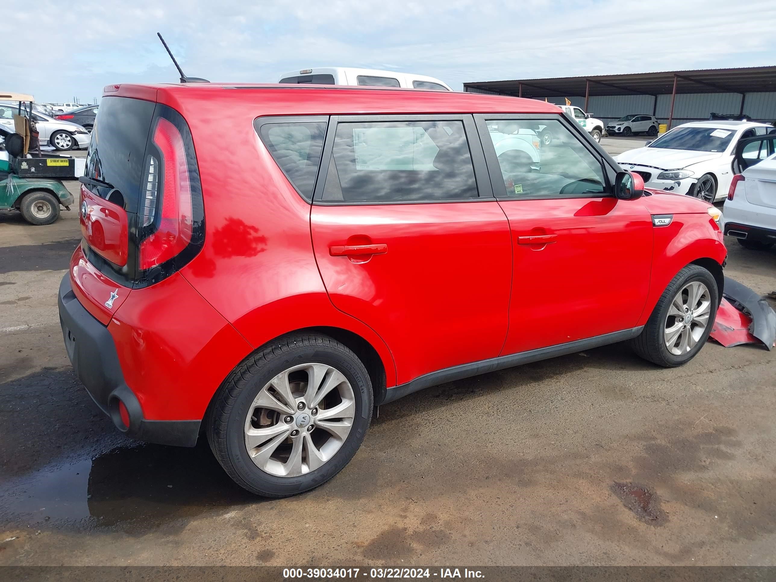 Photo 3 VIN: KNDJP3A52F7788257 - KIA SOUL 