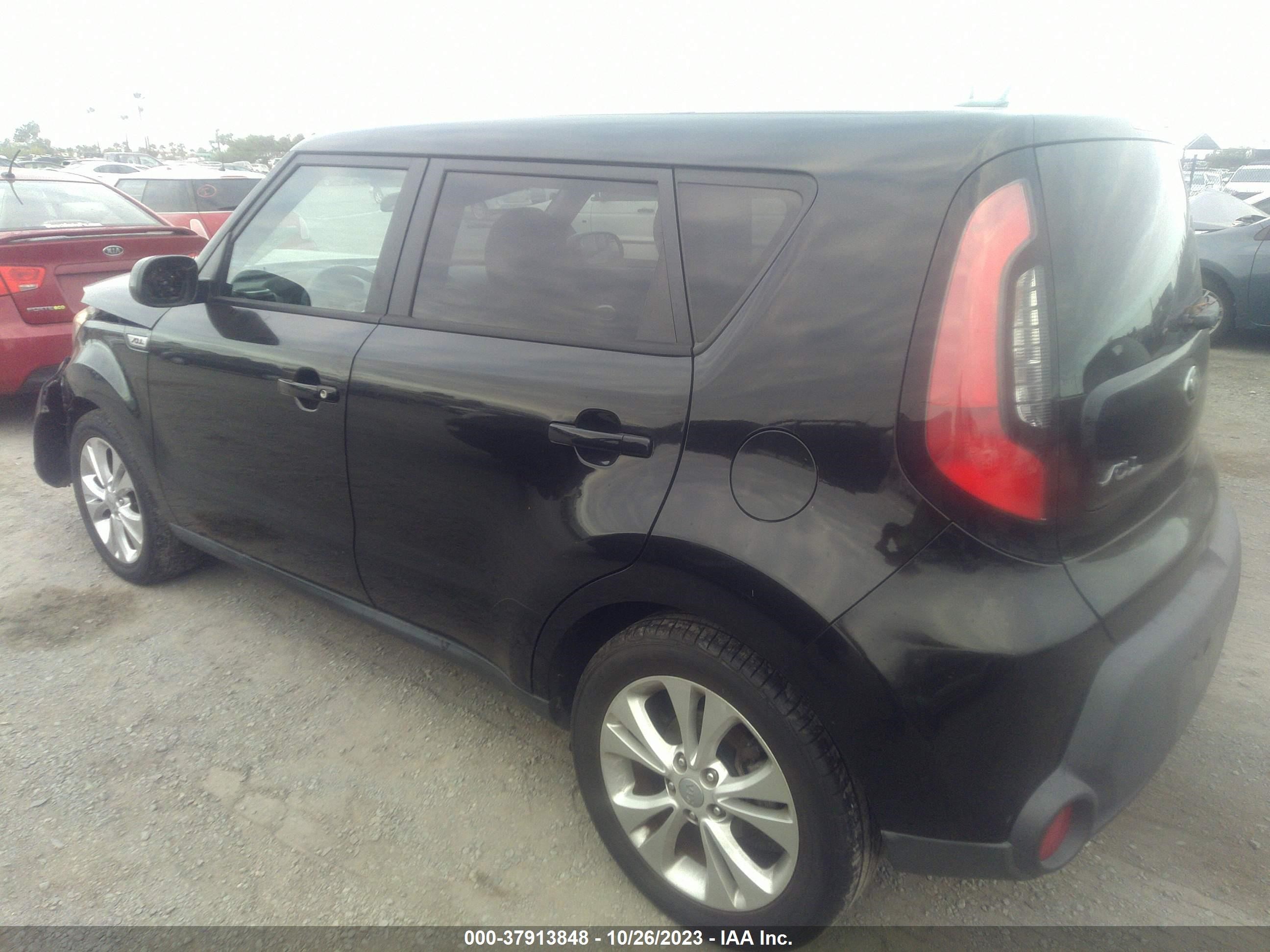 Photo 2 VIN: KNDJP3A52F7803761 - KIA SOUL 