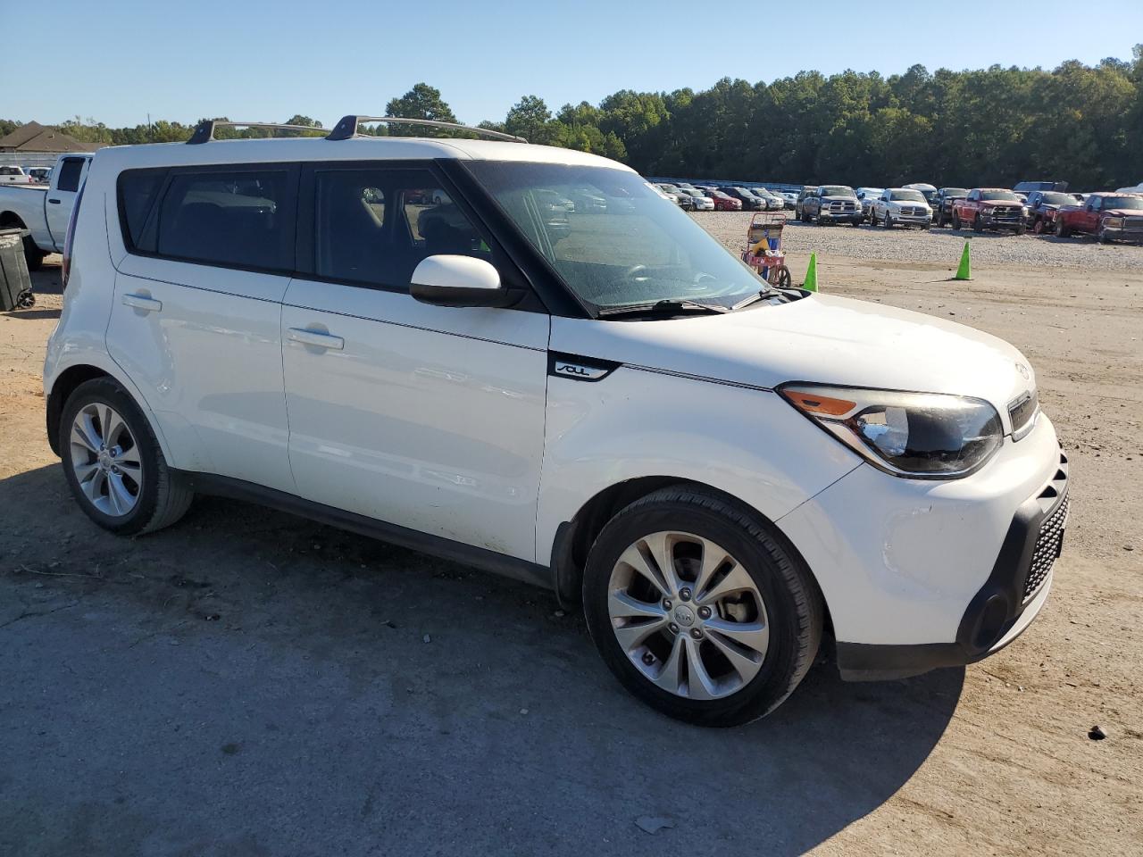 Photo 3 VIN: KNDJP3A52F7806210 - KIA SOUL 