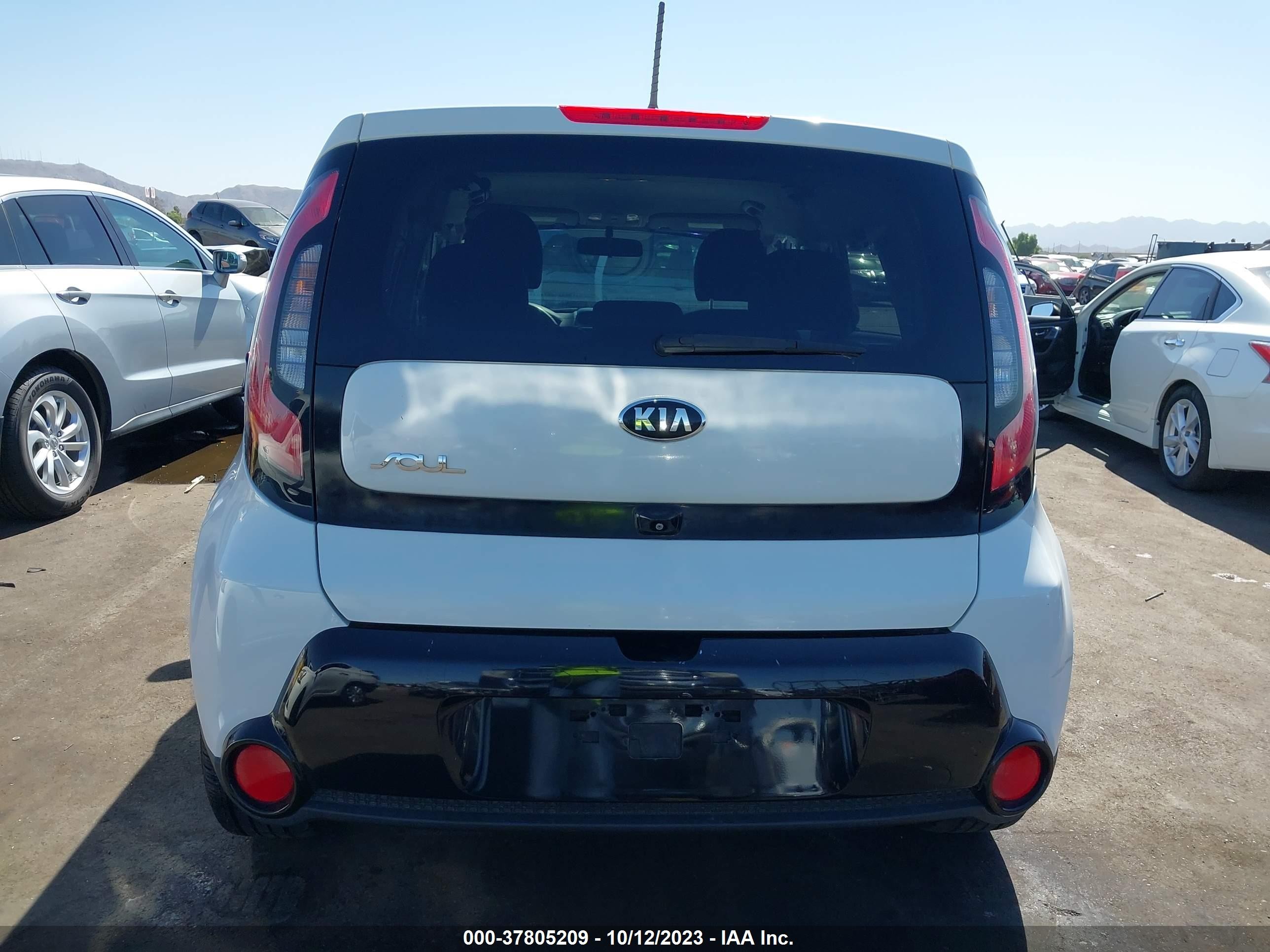 Photo 15 VIN: KNDJP3A52G7821503 - KIA SOUL 