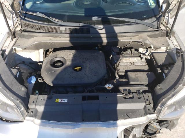 Photo 11 VIN: KNDJP3A52G7851181 - KIA SOUL + 