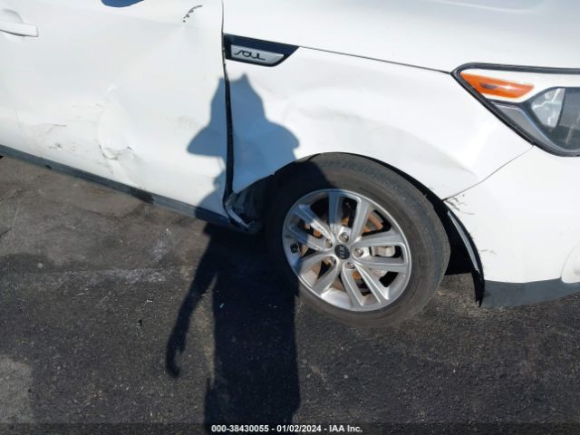 Photo 5 VIN: KNDJP3A52H7416405 - KIA SOUL 