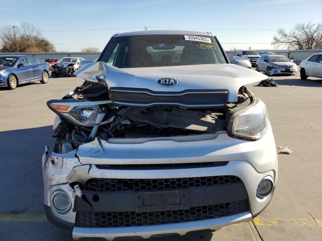 Photo 4 VIN: KNDJP3A52H7427095 - KIA SOUL + 