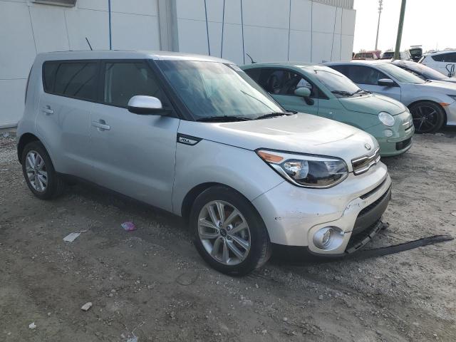 Photo 3 VIN: KNDJP3A52H7443555 - KIA SOUL 