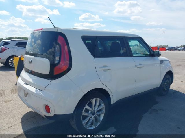 Photo 3 VIN: KNDJP3A52H7493873 - KIA SOUL 