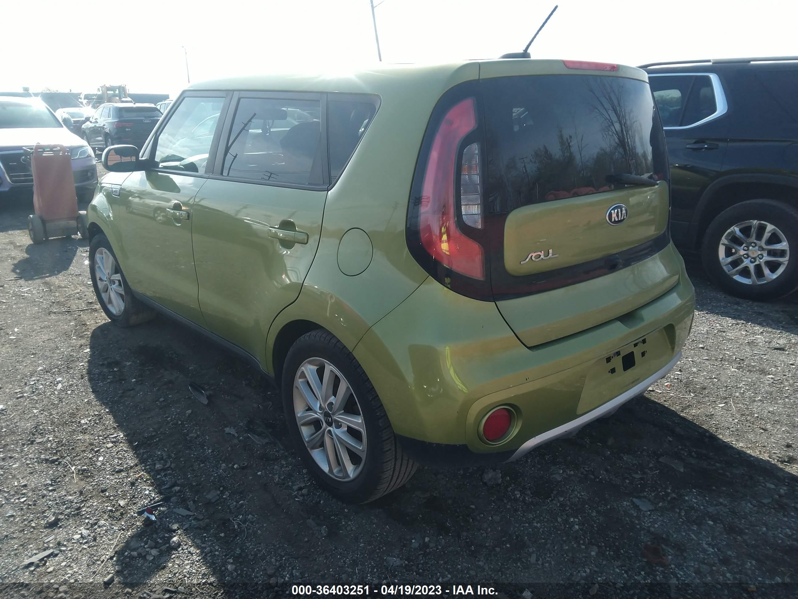 Photo 2 VIN: KNDJP3A52H7879273 - KIA SOUL 