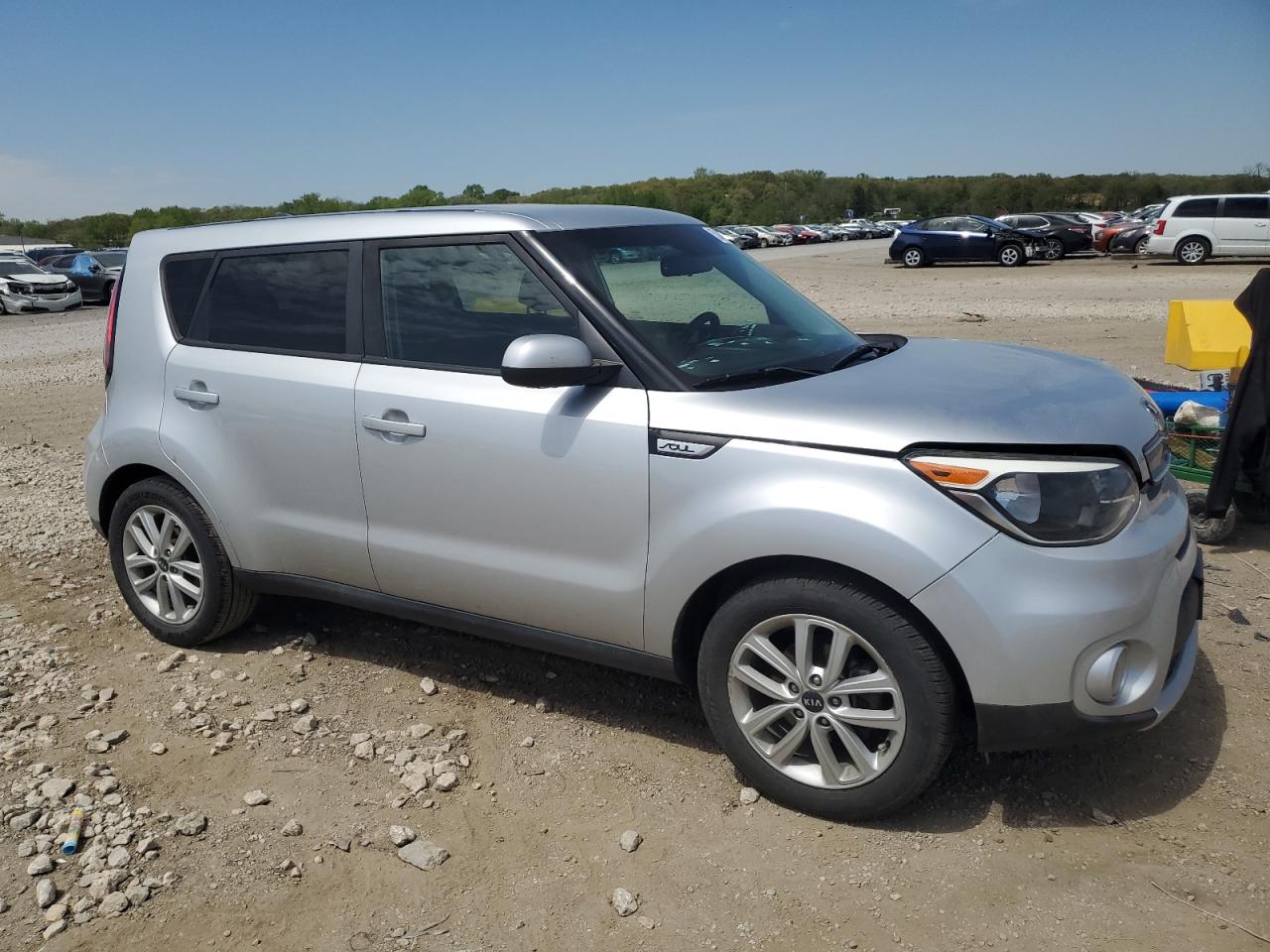 Photo 3 VIN: KNDJP3A52J7510628 - KIA SOUL 