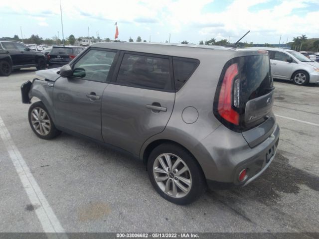 Photo 2 VIN: KNDJP3A52J7517692 - KIA SOUL 