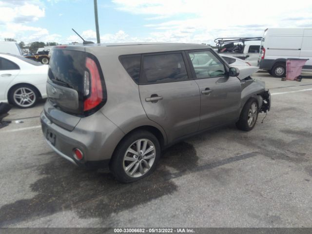 Photo 3 VIN: KNDJP3A52J7517692 - KIA SOUL 