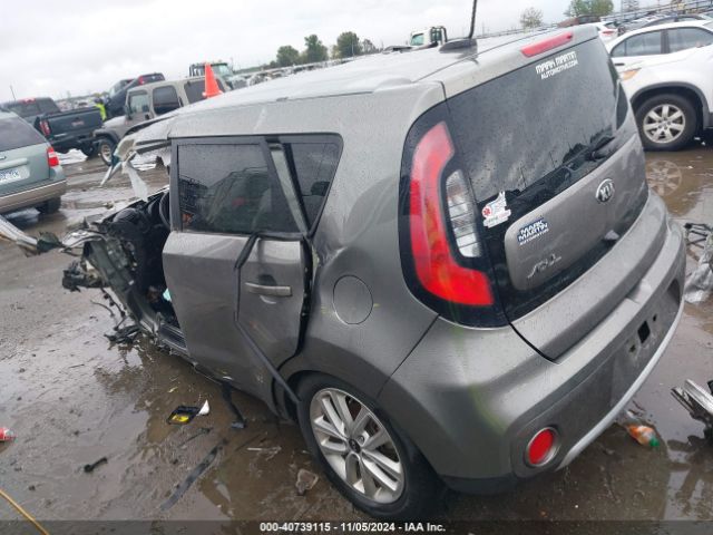 Photo 2 VIN: KNDJP3A52J7518065 - KIA SOUL 