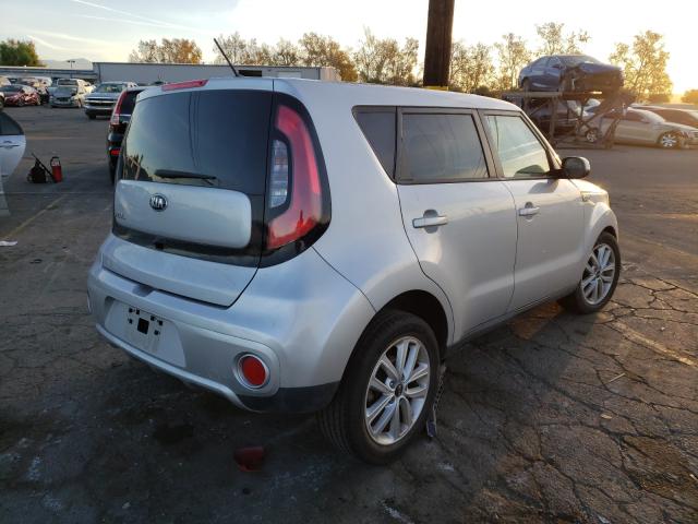 Photo 3 VIN: KNDJP3A52J7546688 - KIA SOUL + 