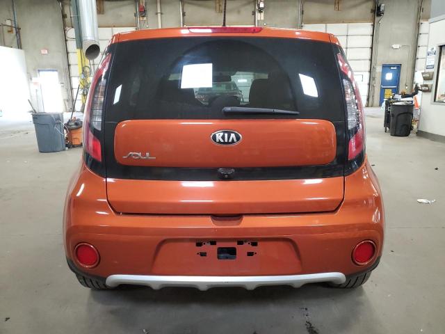 Photo 5 VIN: KNDJP3A52J7563779 - KIA SOUL + 