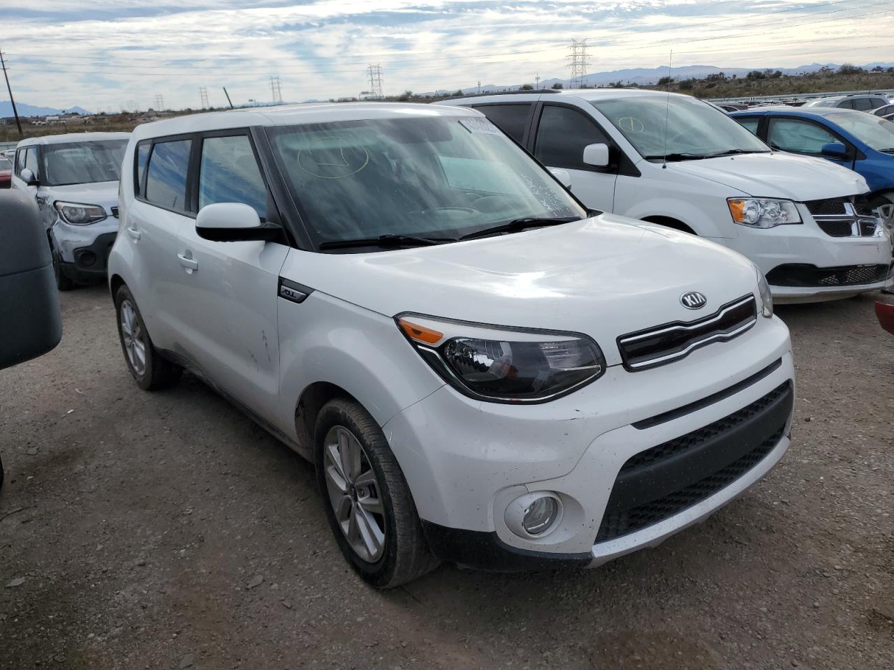 Photo 3 VIN: KNDJP3A52J7575169 - KIA SOUL 