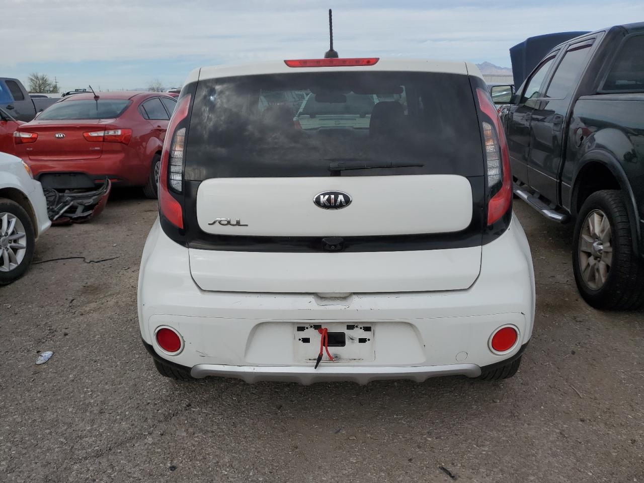 Photo 5 VIN: KNDJP3A52J7575169 - KIA SOUL 