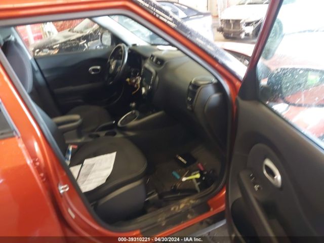 Photo 4 VIN: KNDJP3A52J7584454 - KIA SOUL + 