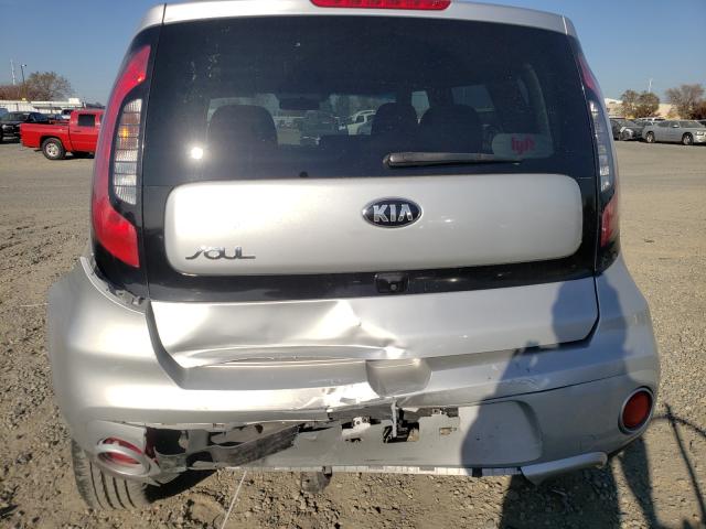 Photo 8 VIN: KNDJP3A52J7596216 - KIA SOUL + 