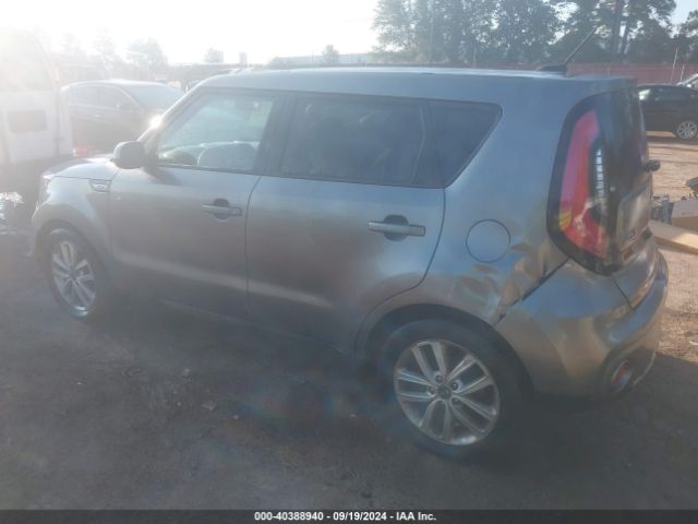 Photo 2 VIN: KNDJP3A52J7600698 - KIA SOUL 