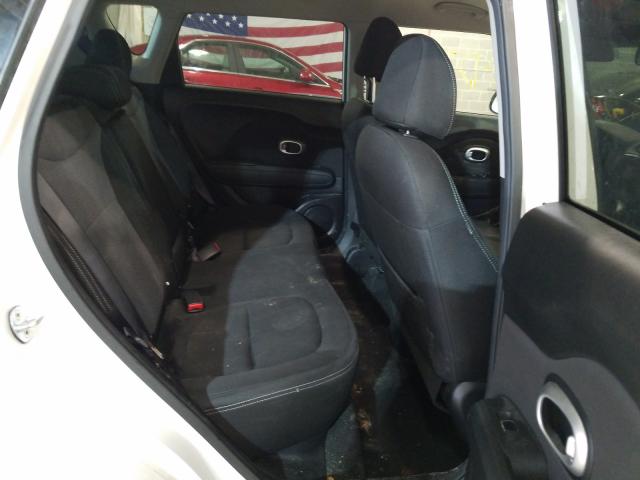 Photo 5 VIN: KNDJP3A52J7892949 - KIA SOUL + 