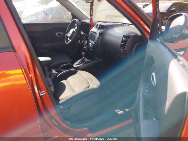 Photo 4 VIN: KNDJP3A52K7631290 - KIA SOUL 