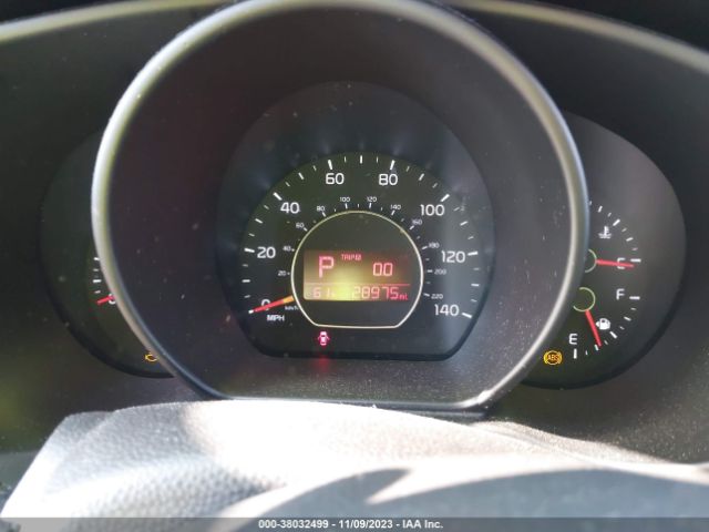 Photo 6 VIN: KNDJP3A52K7631290 - KIA SOUL 