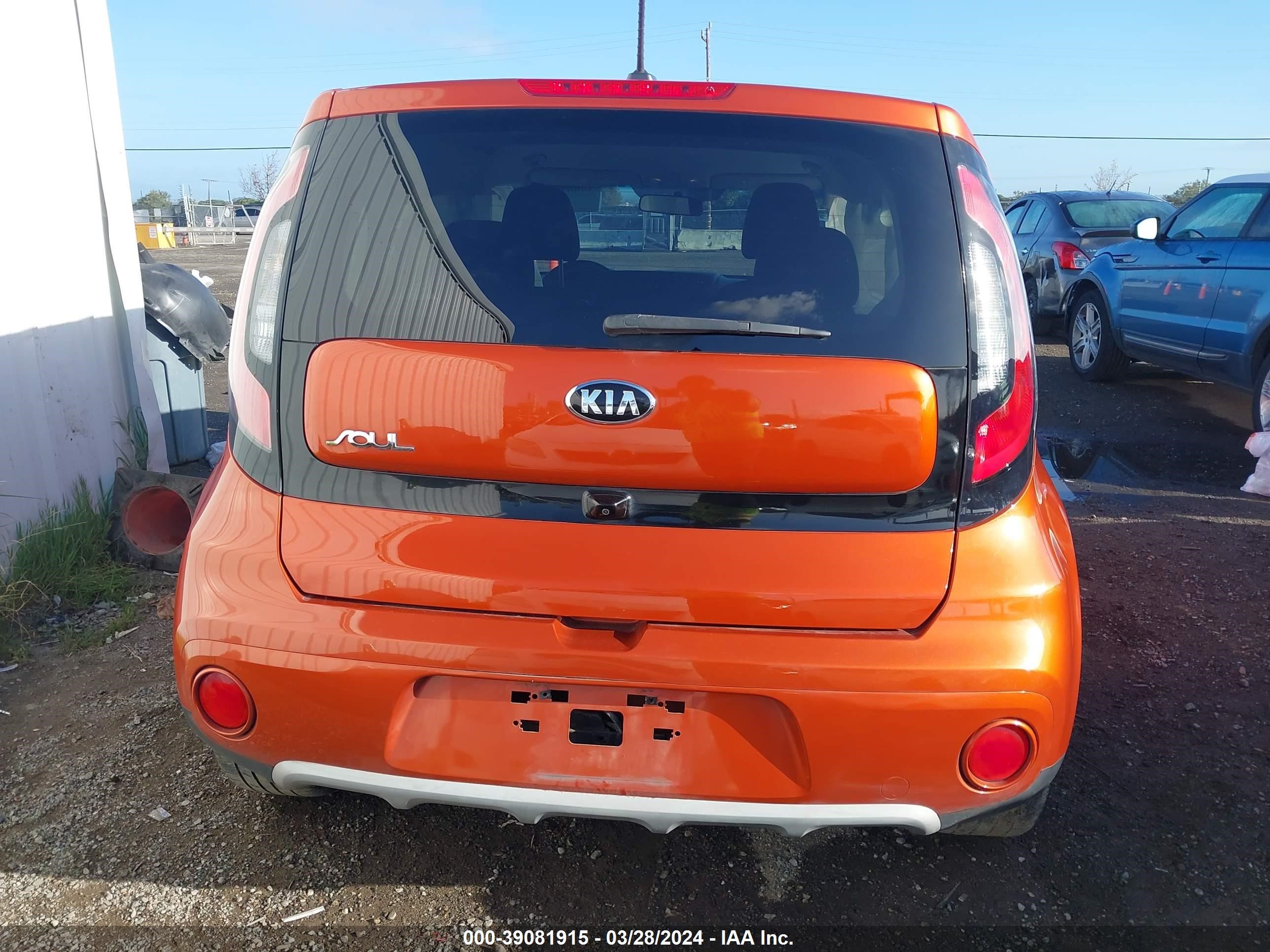 Photo 15 VIN: KNDJP3A52K7643911 - KIA SOUL 