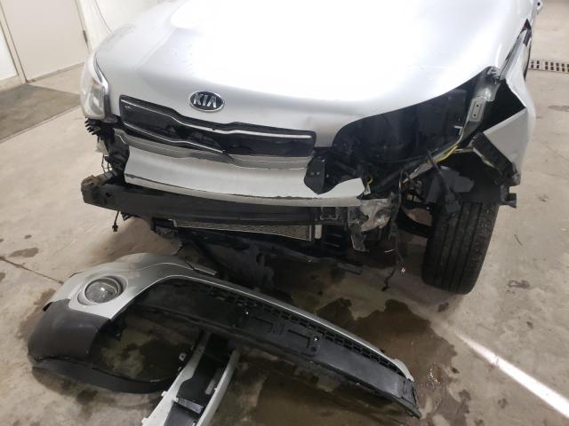 Photo 8 VIN: KNDJP3A52K7666167 - KIA SOUL + 