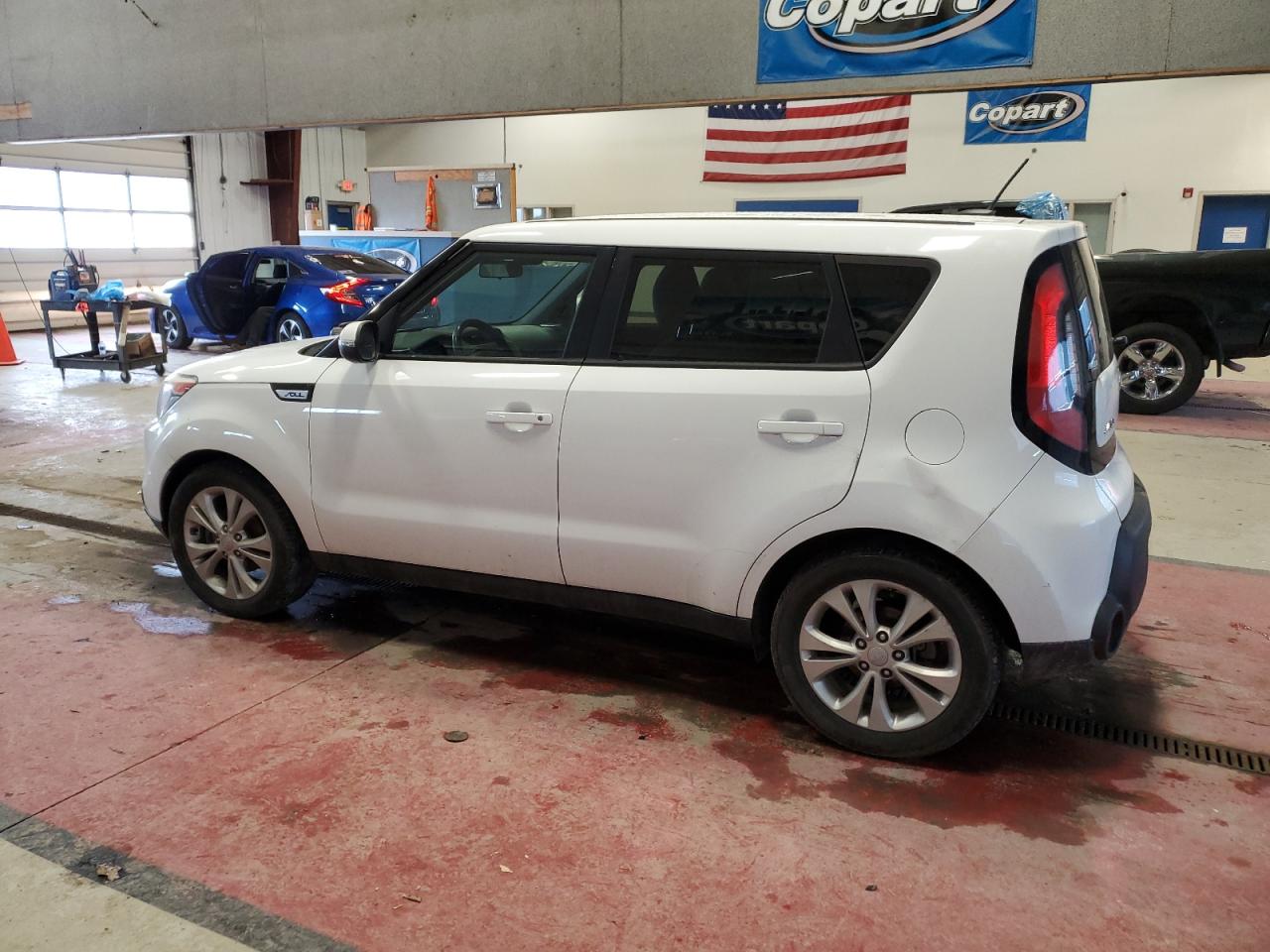 Photo 1 VIN: KNDJP3A53E7021130 - KIA SOUL 