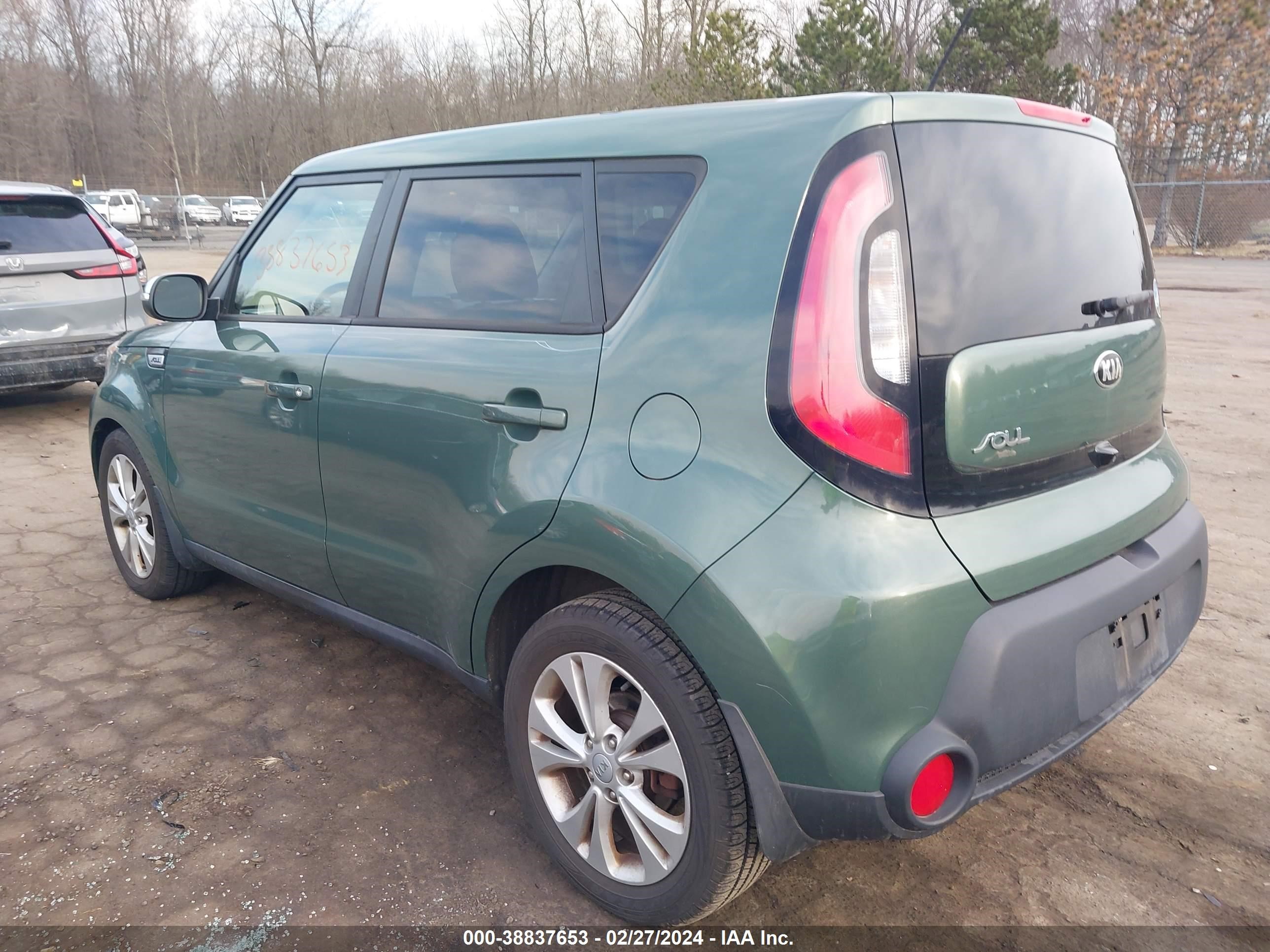 Photo 2 VIN: KNDJP3A53E7054497 - KIA SOUL 