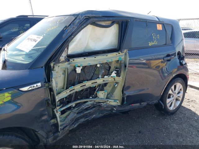 Photo 5 VIN: KNDJP3A53F7136943 - KIA SOUL 