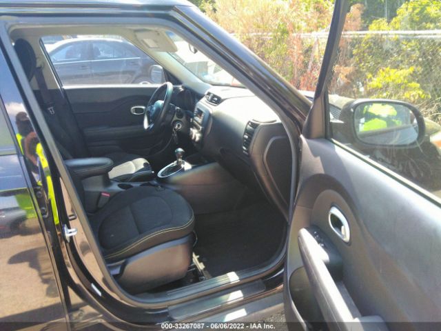 Photo 4 VIN: KNDJP3A53F7195569 - KIA SOUL 