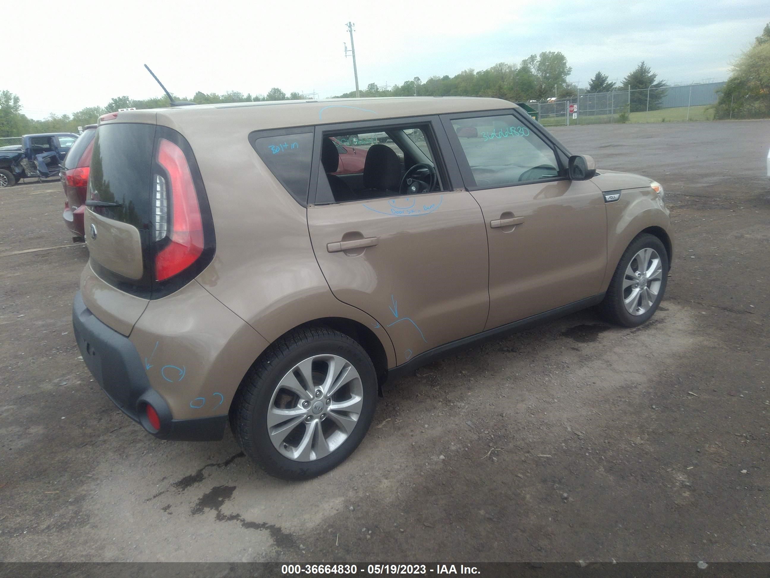 Photo 3 VIN: KNDJP3A53F7225072 - KIA SOUL 