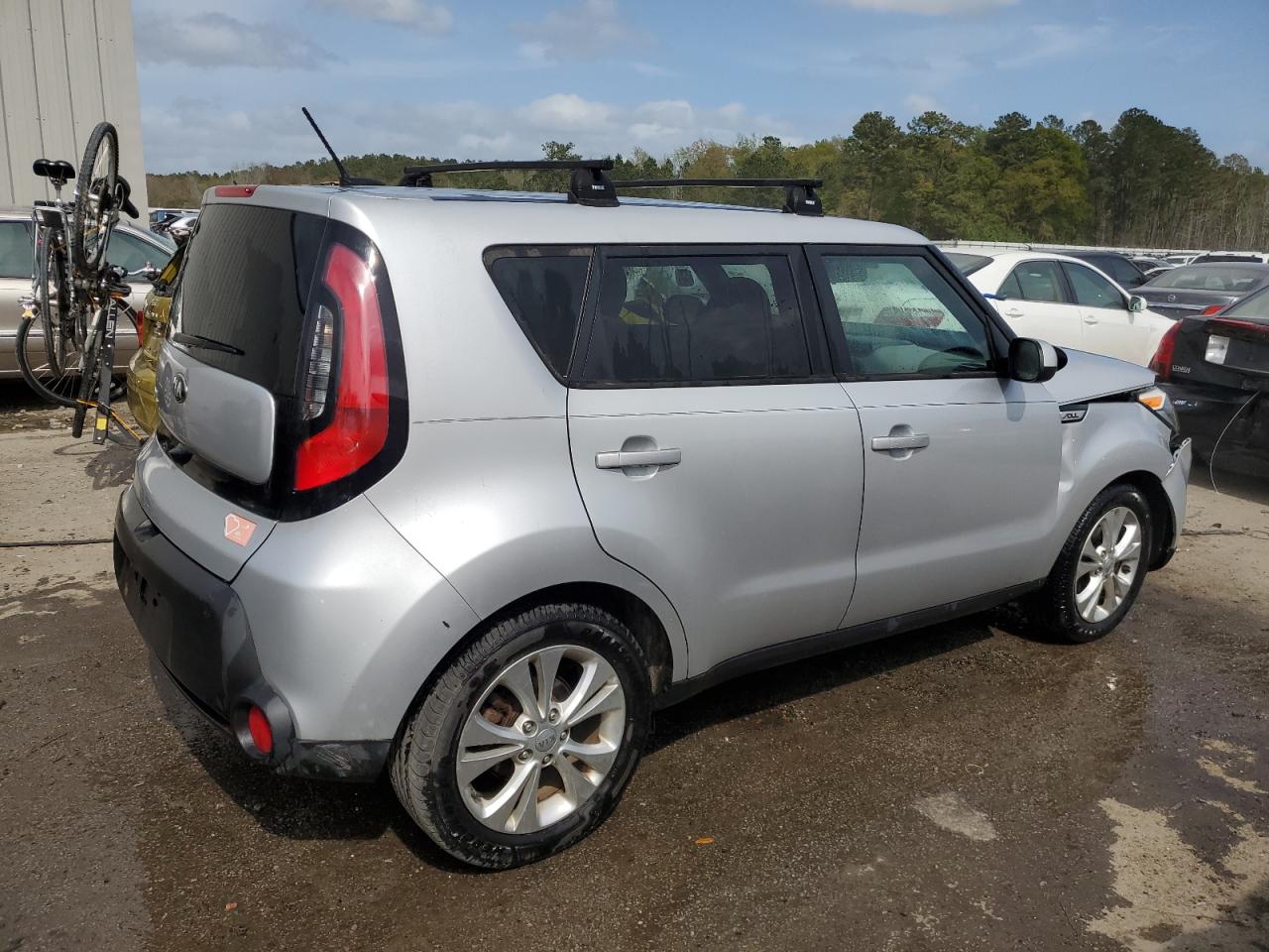 Photo 2 VIN: KNDJP3A53F7814641 - KIA SOUL 