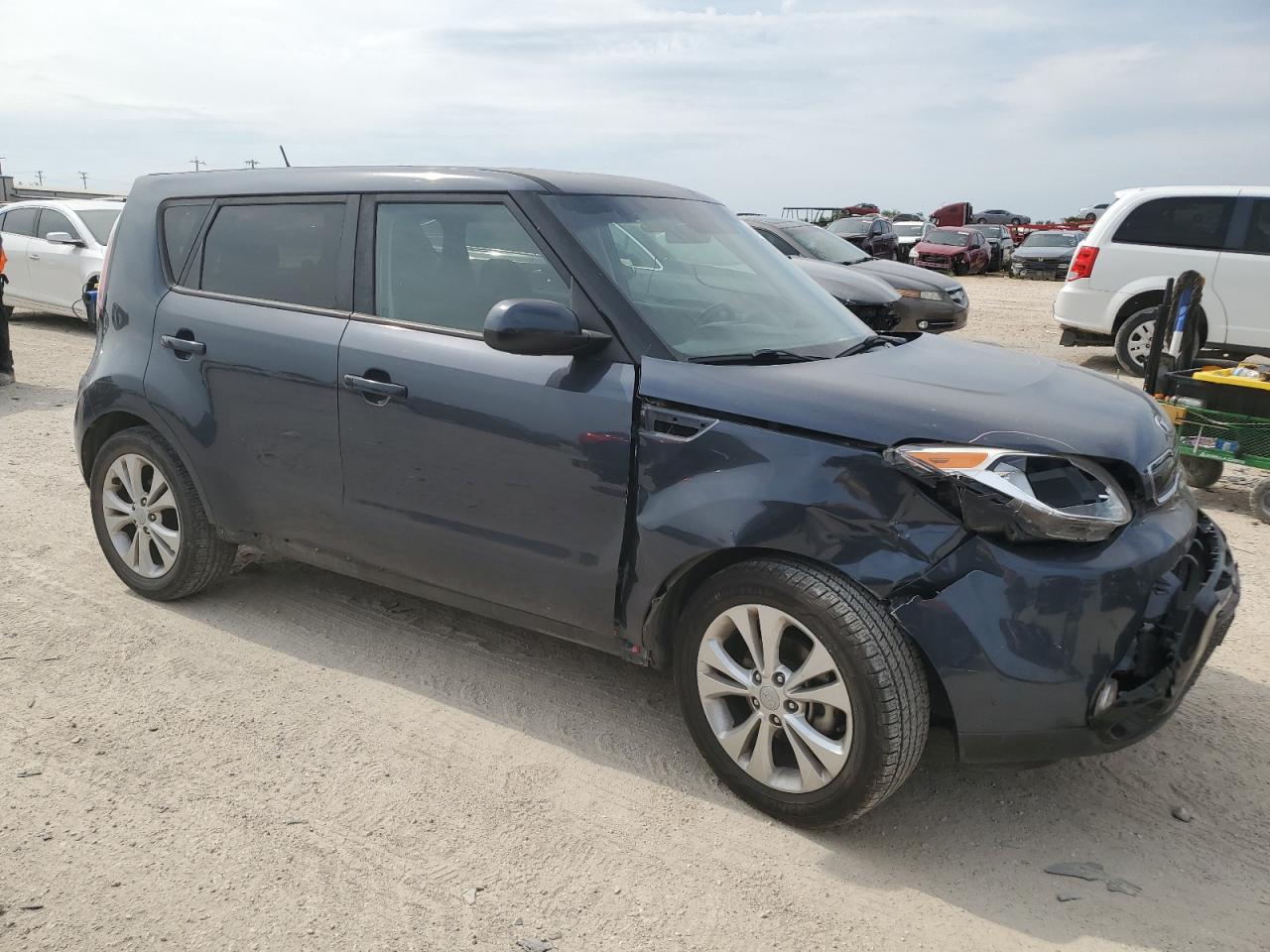 Photo 3 VIN: KNDJP3A53G7321902 - KIA SOUL 