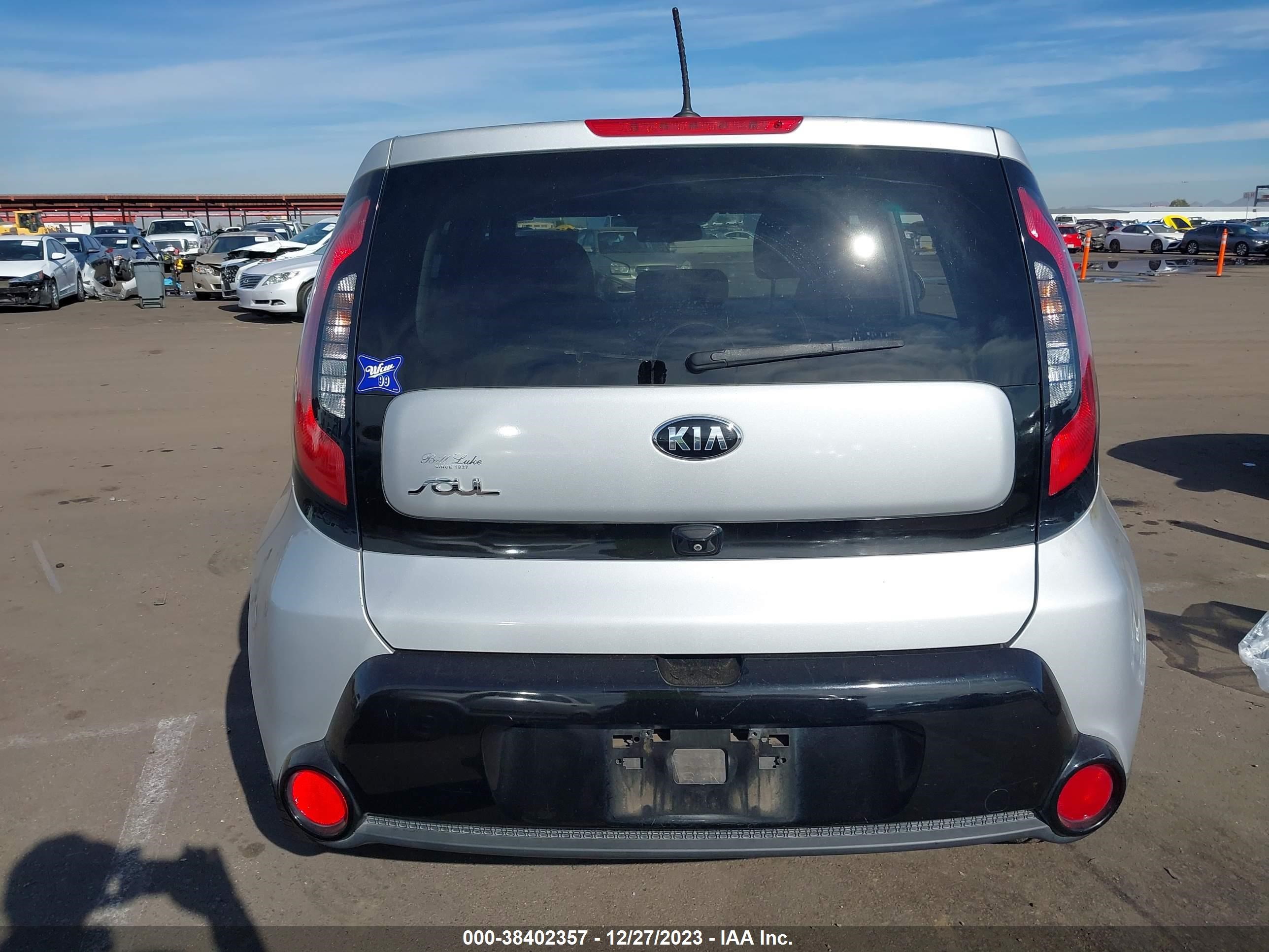 Photo 14 VIN: KNDJP3A53G7869589 - KIA SOUL 