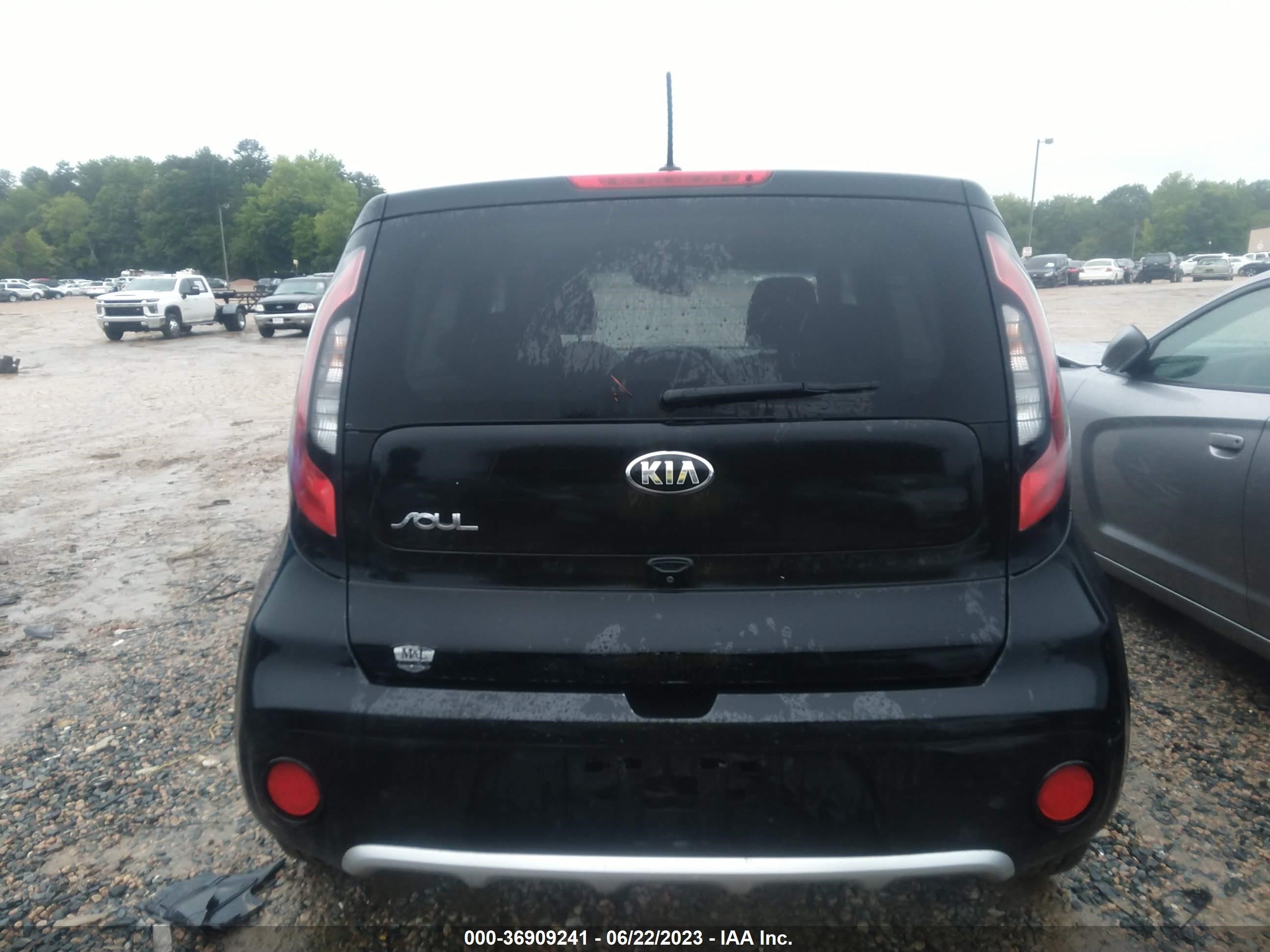 Photo 15 VIN: KNDJP3A53H7422987 - KIA SOUL 