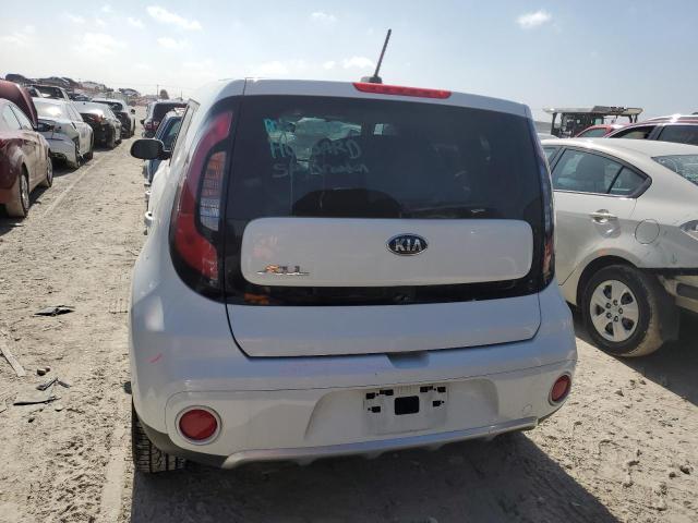 Photo 5 VIN: KNDJP3A53J7506541 - KIA SOUL + 