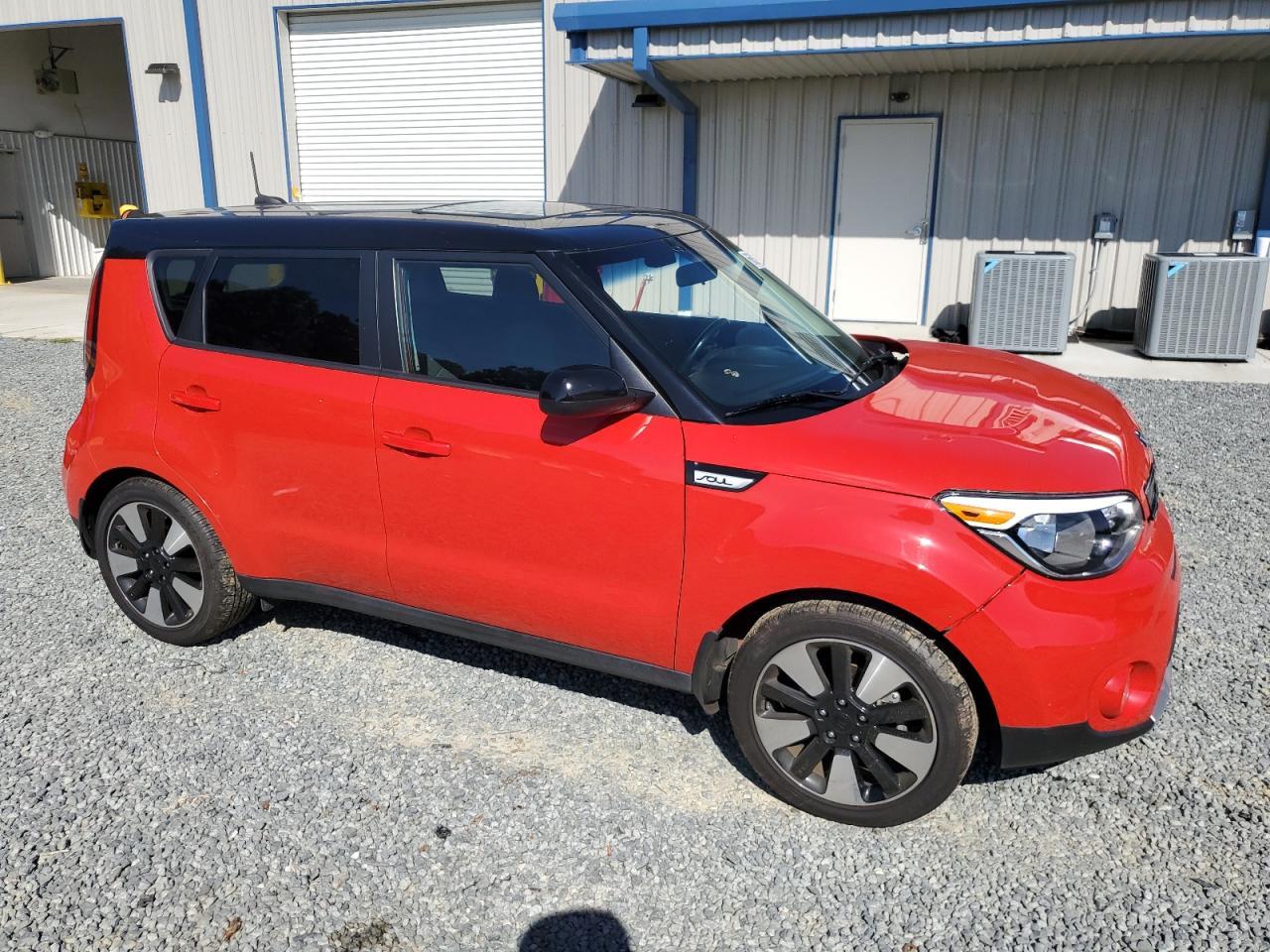 Photo 3 VIN: KNDJP3A53J7585564 - KIA SOUL 