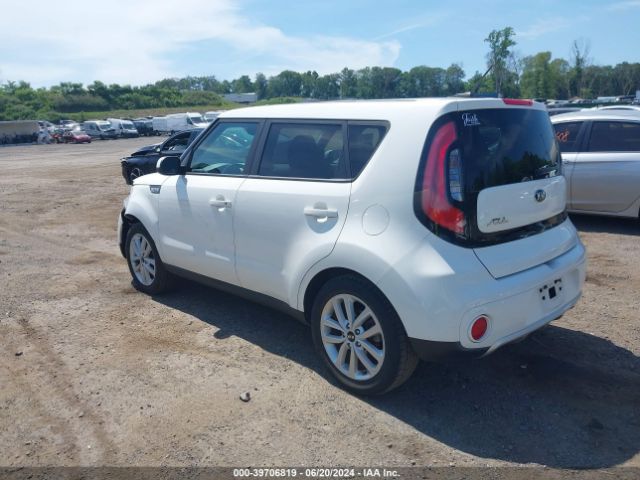 Photo 2 VIN: KNDJP3A53J7606896 - KIA SOUL 